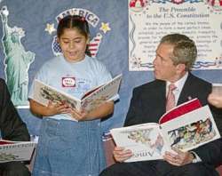 Bush comparte la lectura